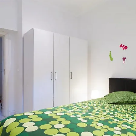 Sunny Flat In Center Of *