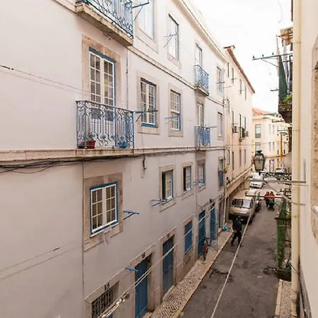 Sunny Flat In Center Of * Lisboa